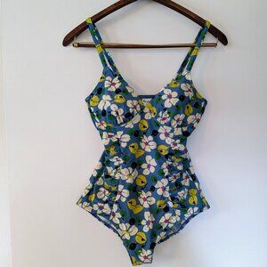 Gorgeous, fun, and floral Boden one-piece swim suit, tummy rouching, size 8